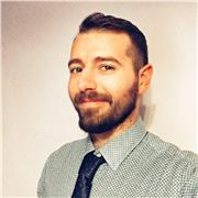 Studente universitario, impartisce ripetizioni di storia moderna o aiuto compiti in generale per ragazzi/e (medie e superiori)